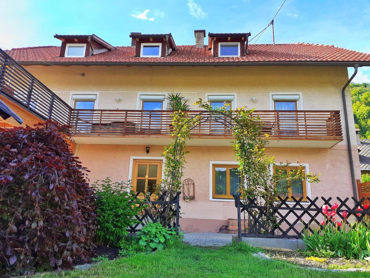 Apartment Fischer Mit Privatstrand Steindorf am Ossiacher See Ngoại thất bức ảnh